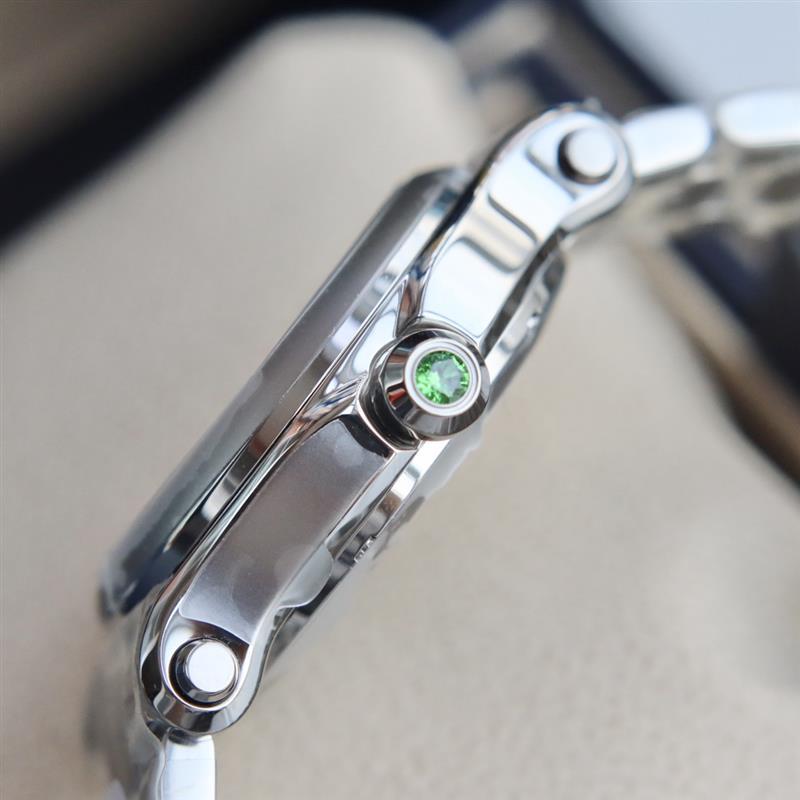 202457162449697 1700